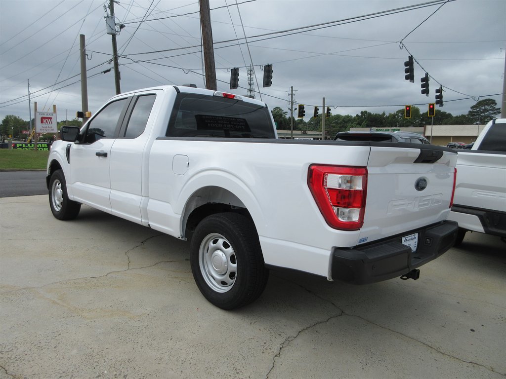 2022 Ford F-150 - $20,977