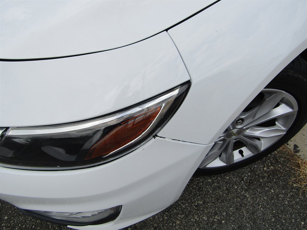 2020 Chevrolet Malibu - $9,311