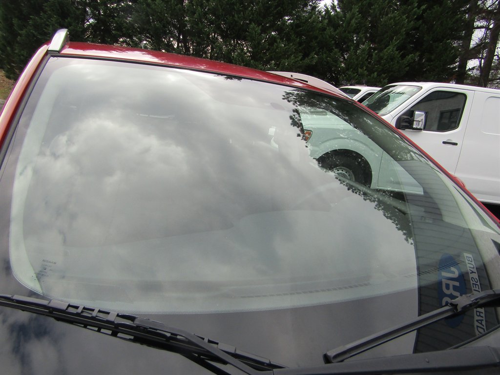 2017 Nissan Rogue - $8,999