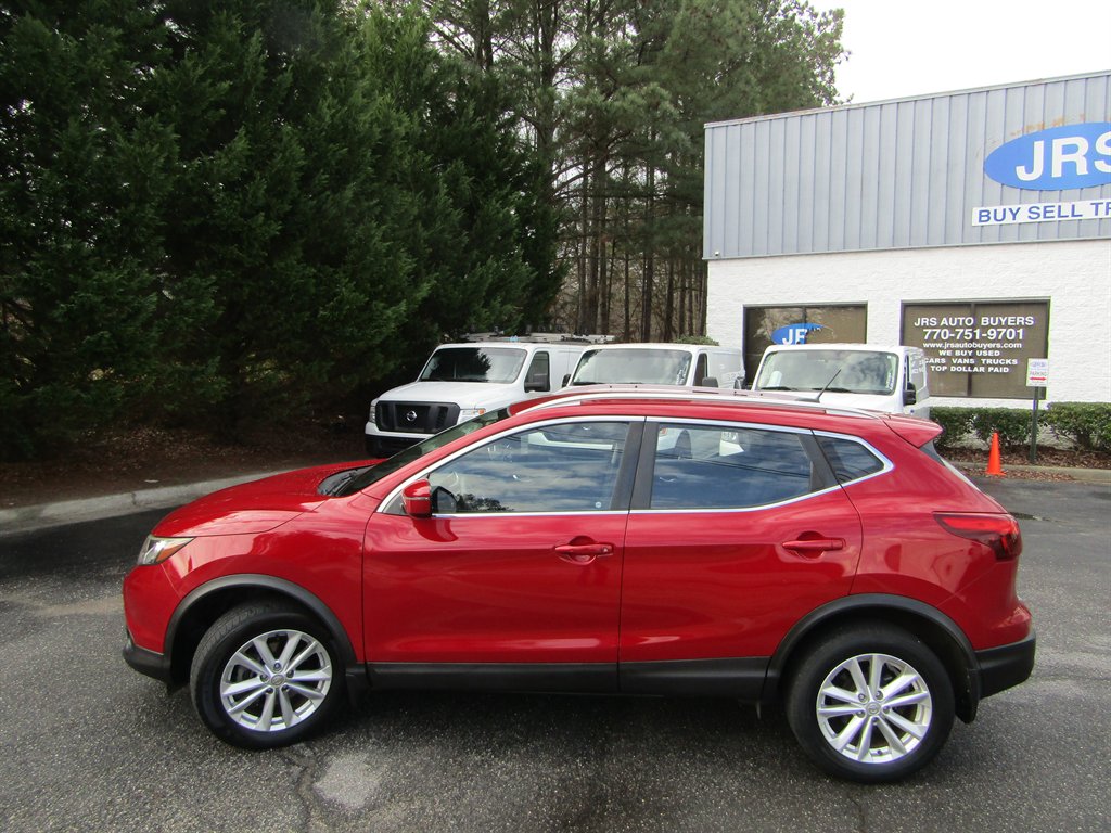 2017 Nissan Rogue - $8,999