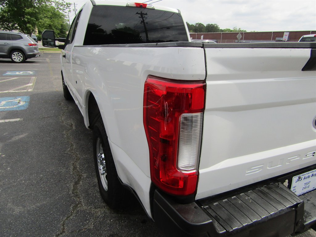 2017 Ford F250sd XL photo