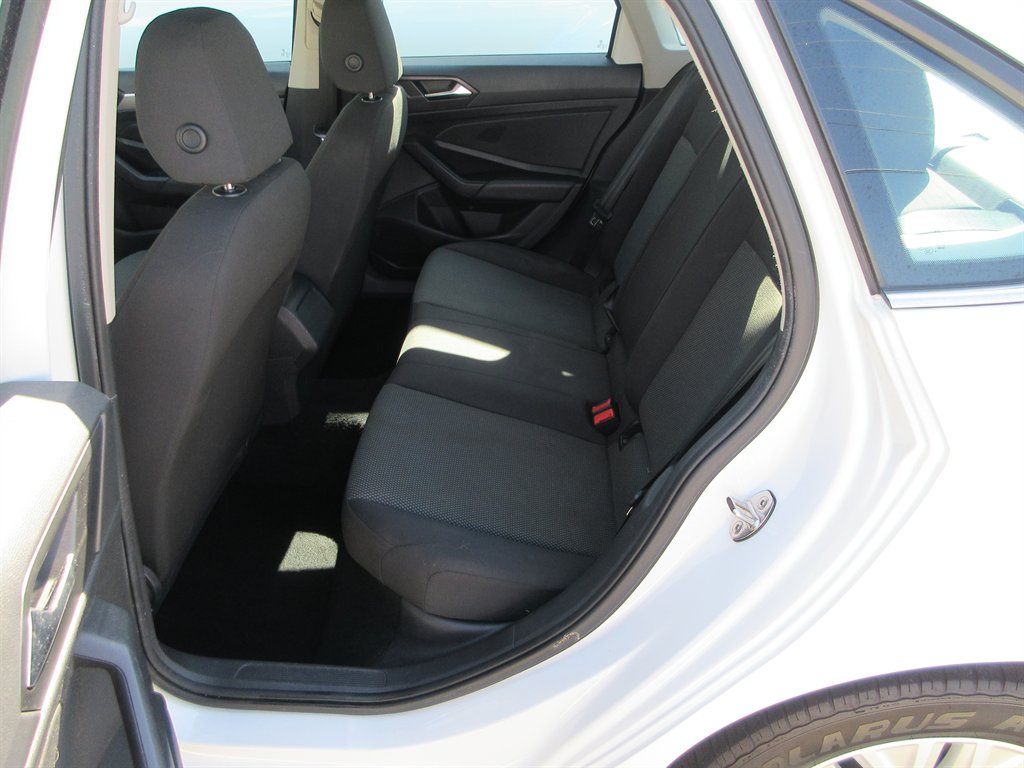 2020 Volkswagen Jetta - $8,277