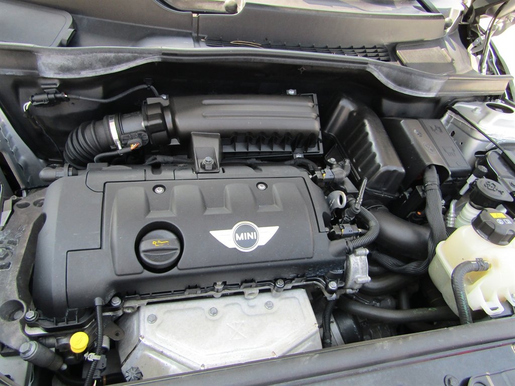 2015 MINI Cooper - $6,244