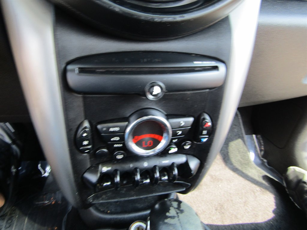 2015 MINI Cooper - $6,244