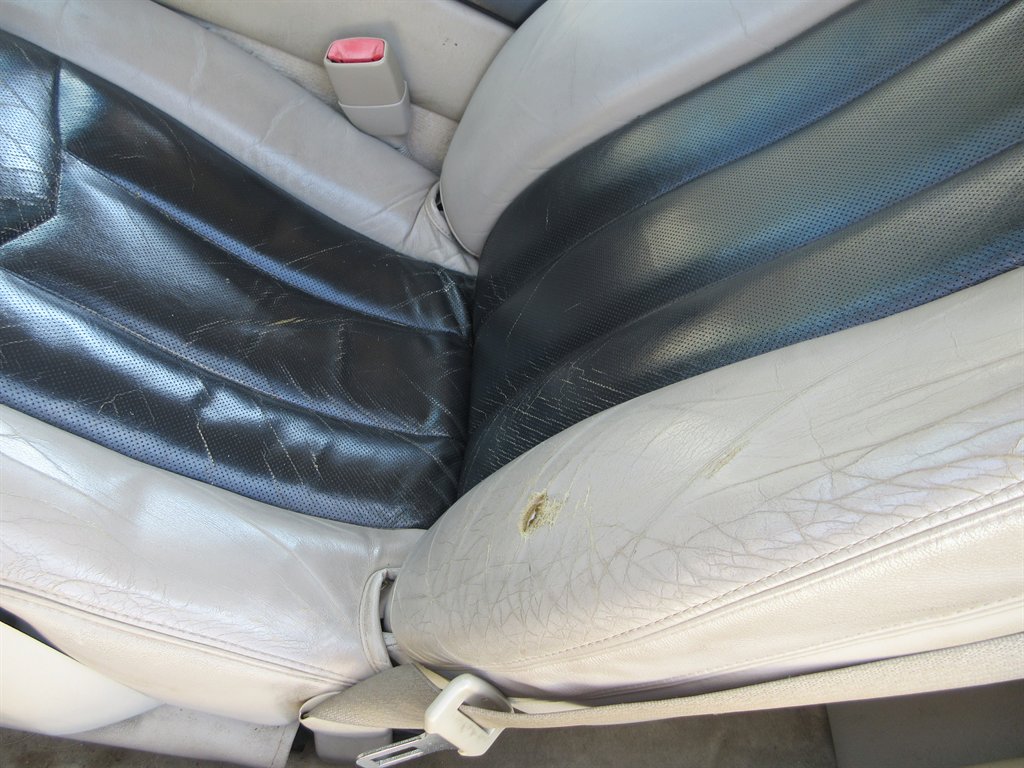 2004 Cadillac XLR - $8,426