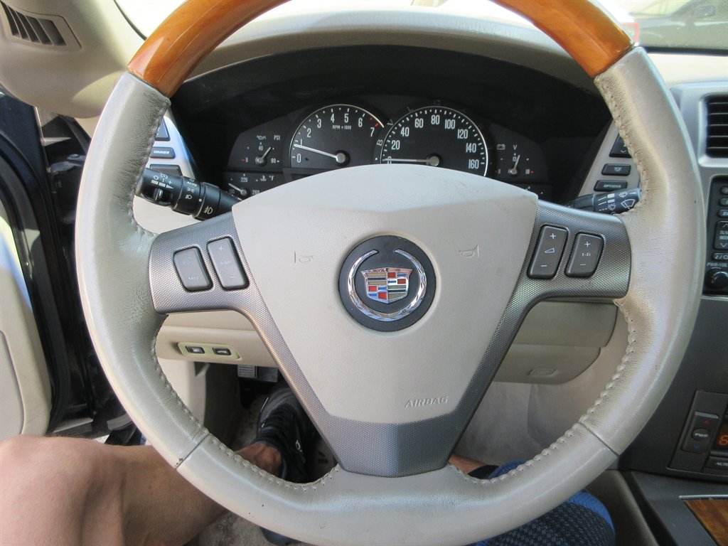 2004 Cadillac XLR - $8,426