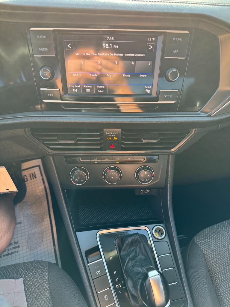 2019 Volkswagen Jetta SE photo