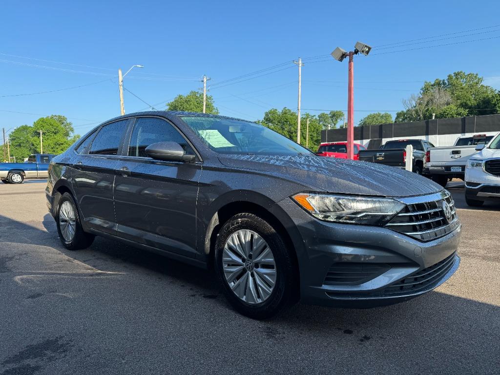 2019 Volkswagen Jetta SE photo