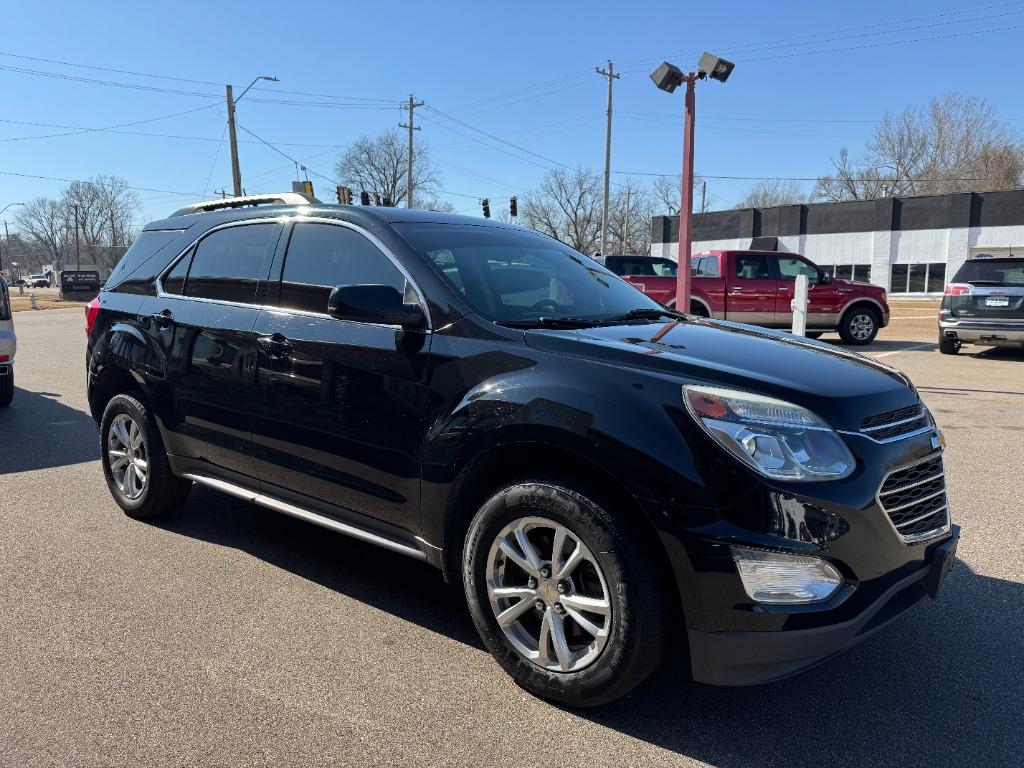 2017 Chevrolet Equinox LT photo