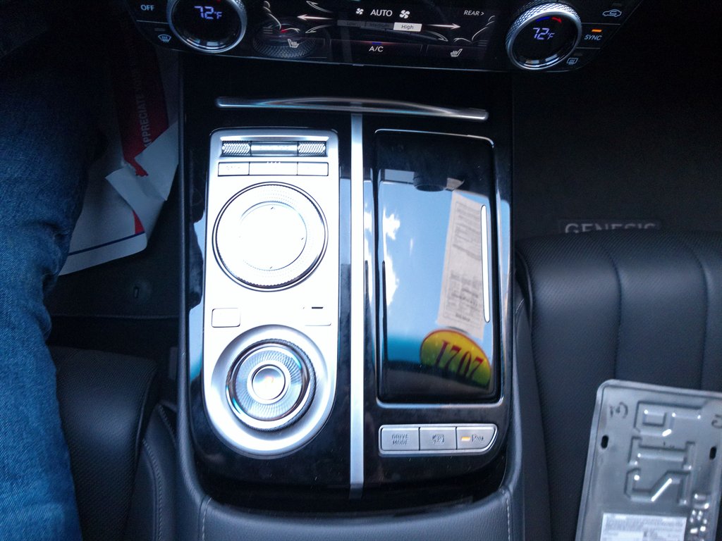 2021 Genesis G80