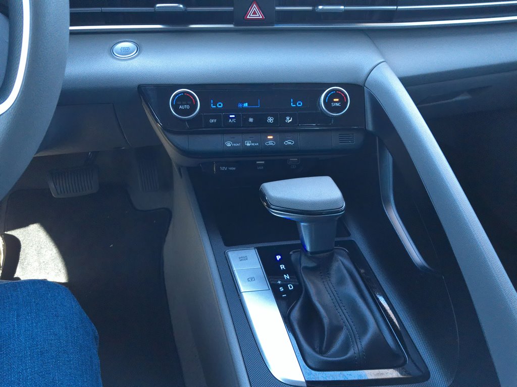 2022 Hyundai Elantra