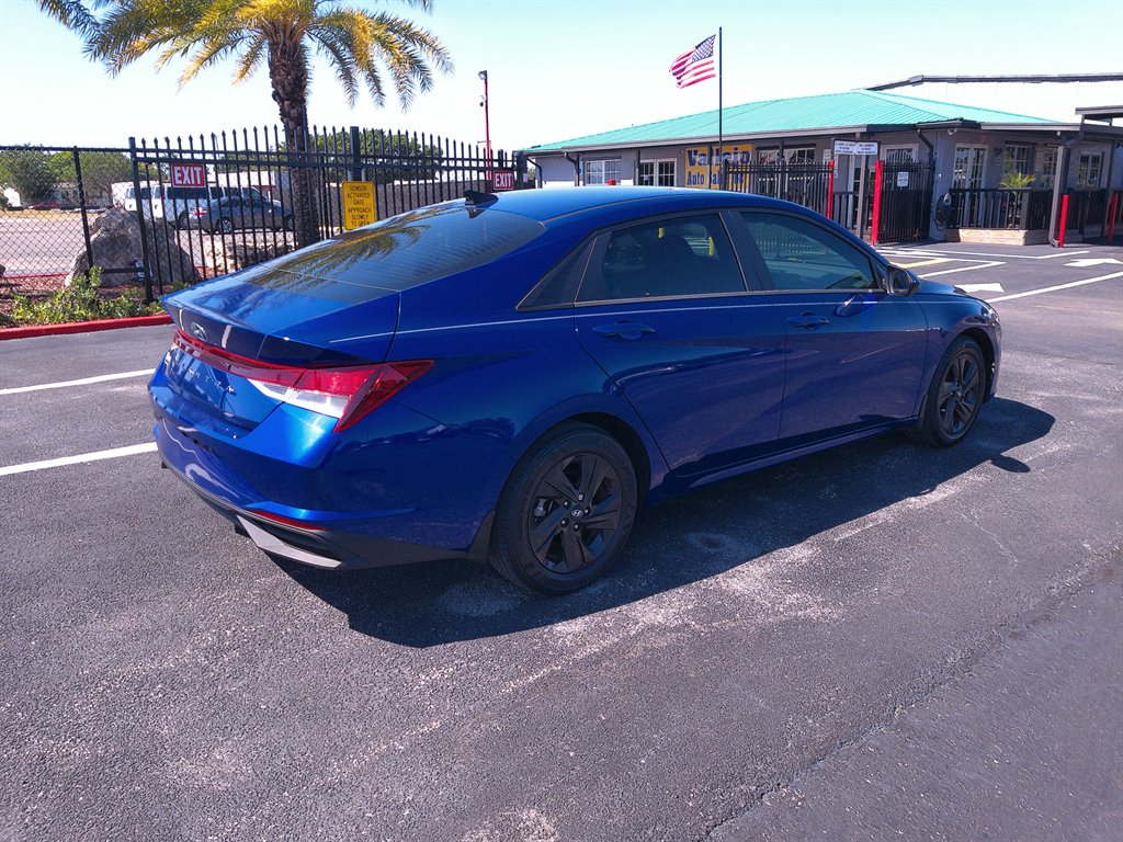 2022 Hyundai Elantra