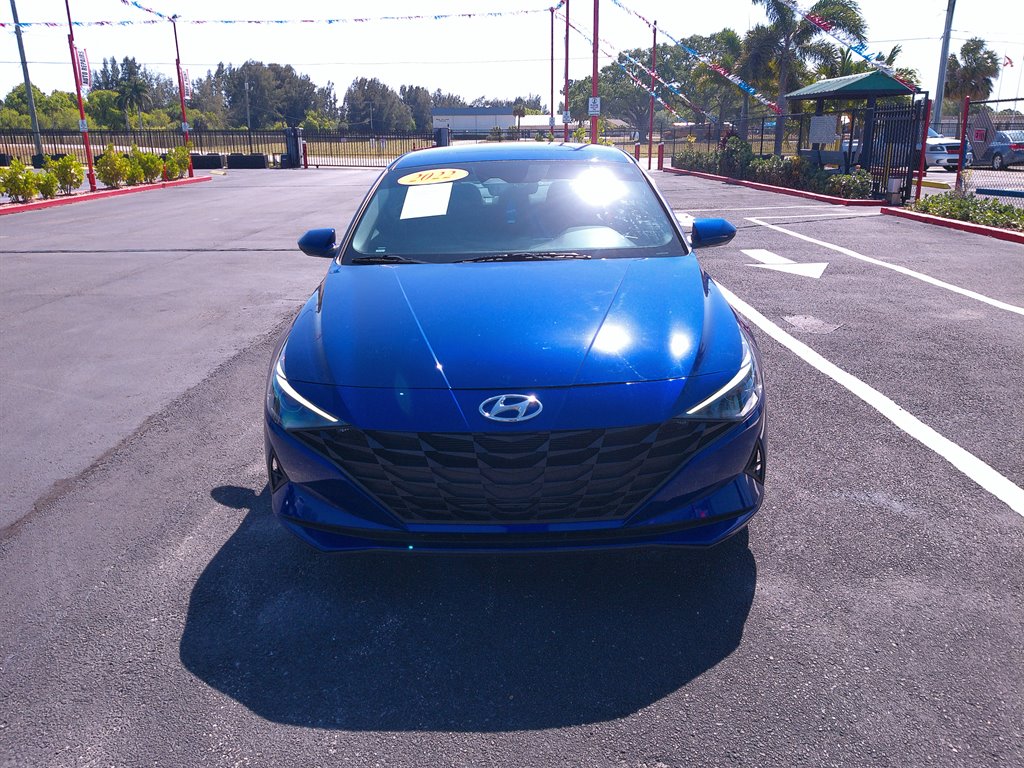 2022 Hyundai Elantra