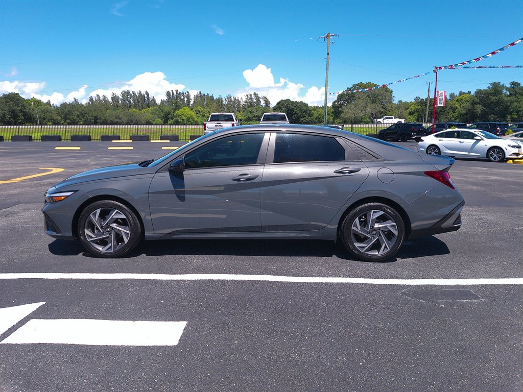 2025 Hyundai Elantra