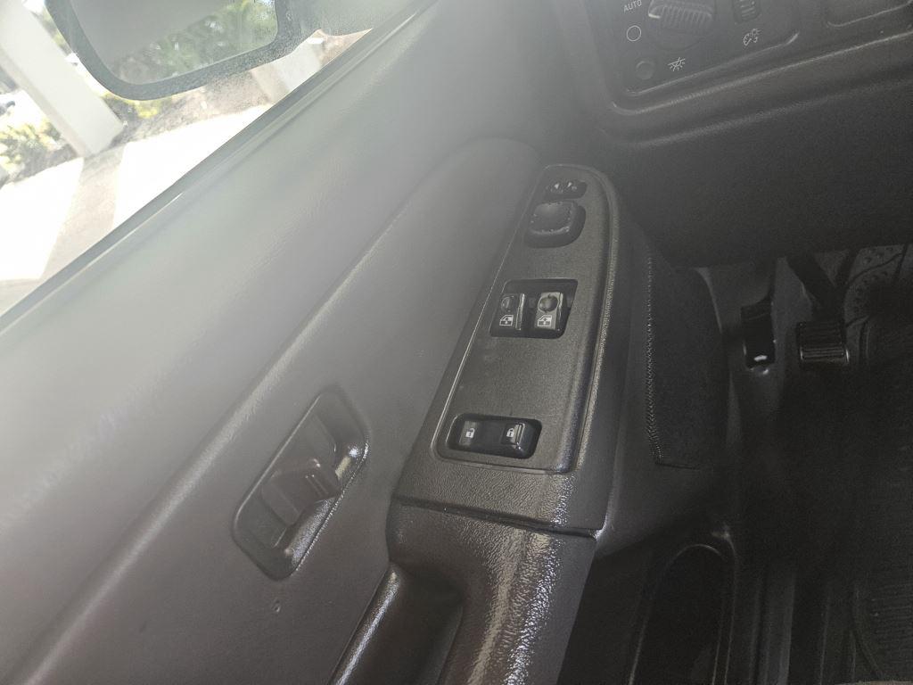 2007 Chevrolet RSX Work Truck photo