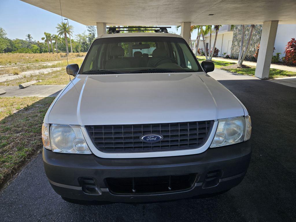 2004 Ford Explorer XLS photo