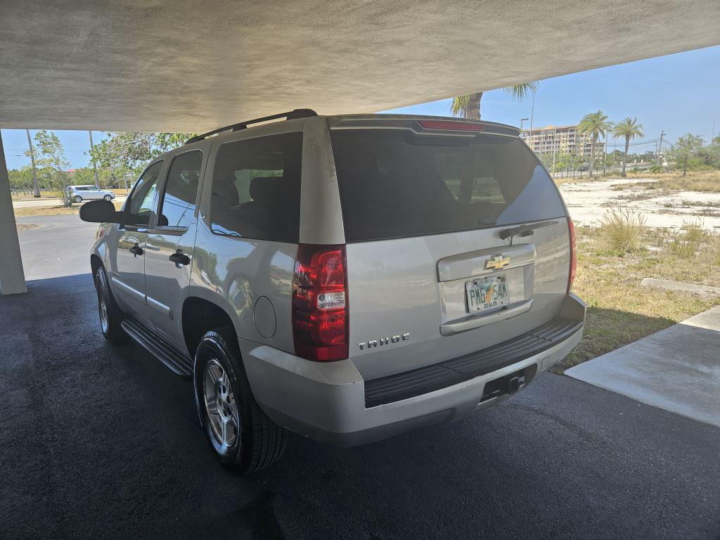 2007 Chevrolet Tahoe LS photo