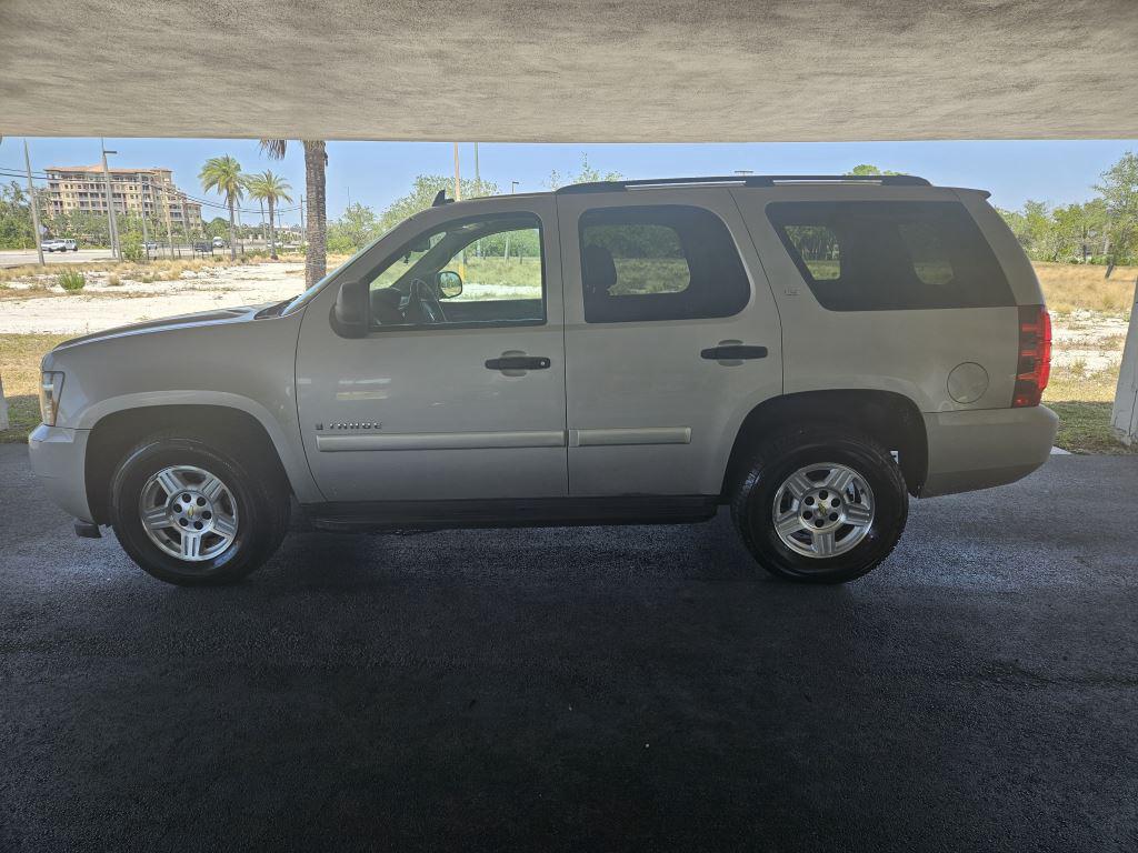 2007 Chevrolet Tahoe LS photo