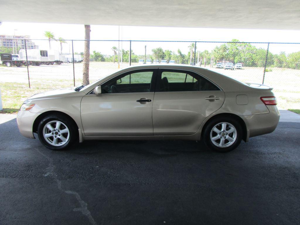 2007 Toyota Camry - $5,900