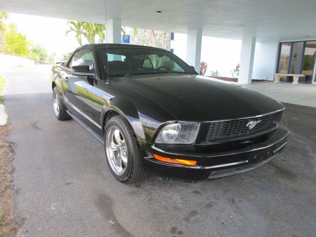 2007 Ford Mustang - $6,900