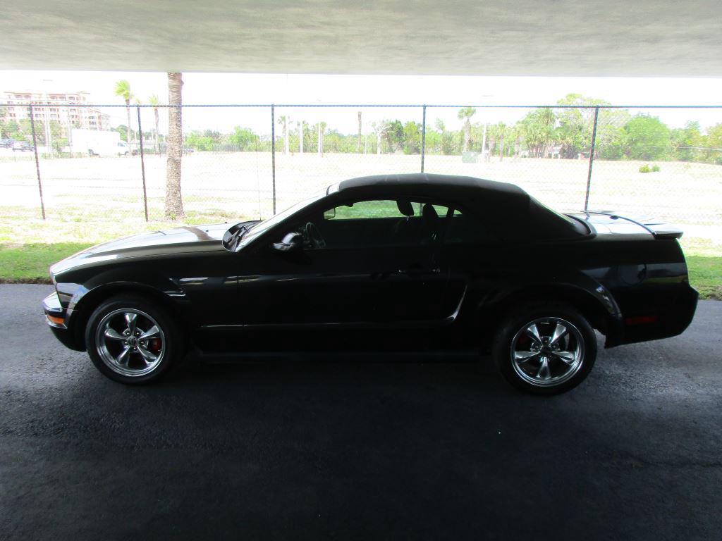 2007 Ford Mustang - $6,900