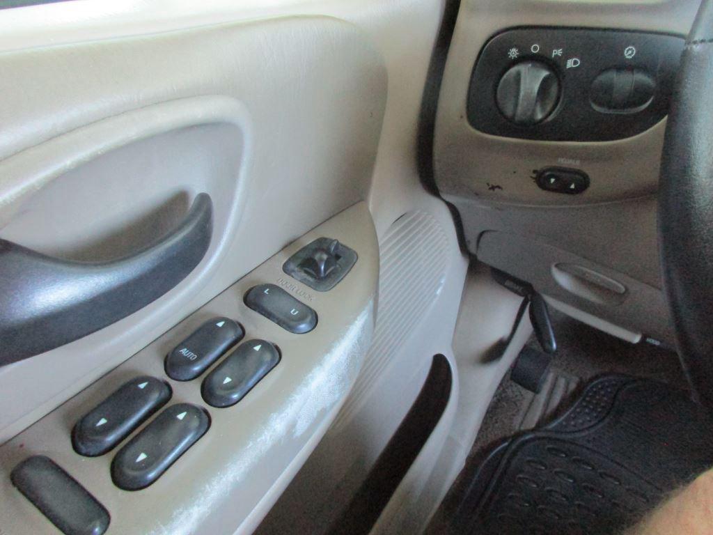 2002 Ford F-150 - $5,900