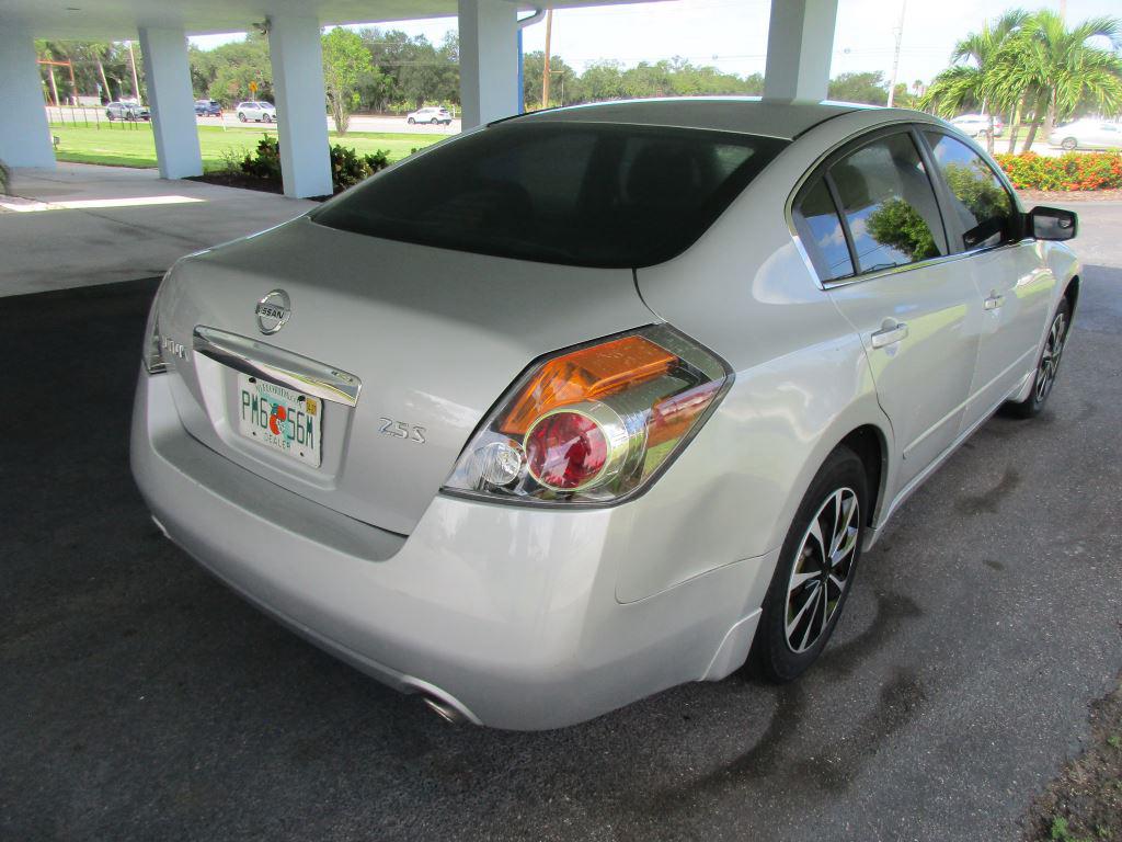2012 Nissan Altima - $4,900