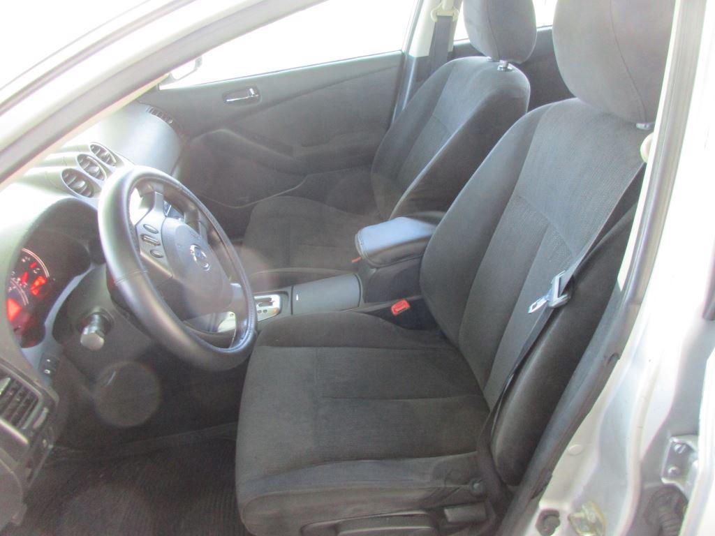 2012 Nissan Altima - $4,900