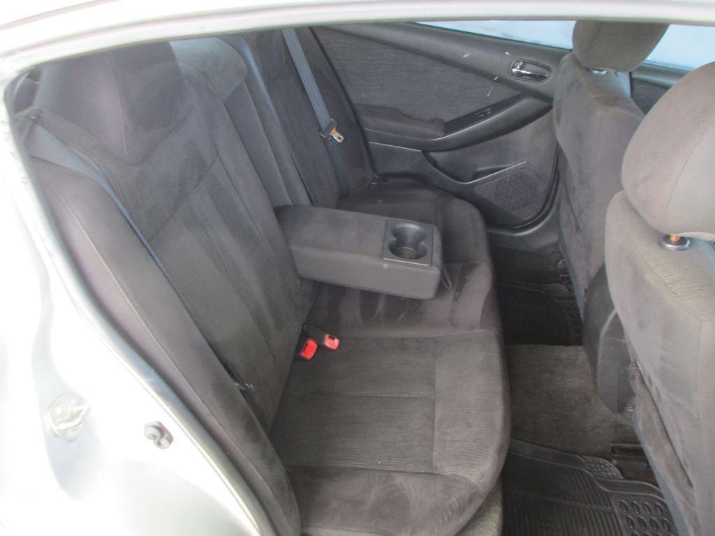2012 Nissan Altima - $4,900