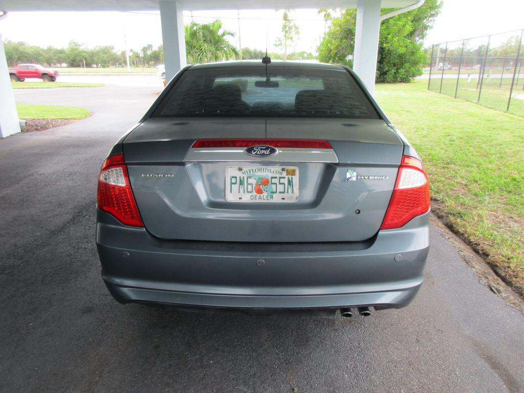 2012 Ford Fusion - $6,900