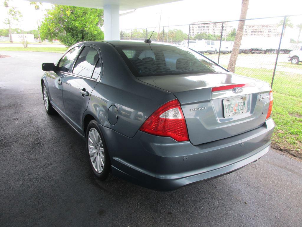 2012 Ford Fusion - $6,900