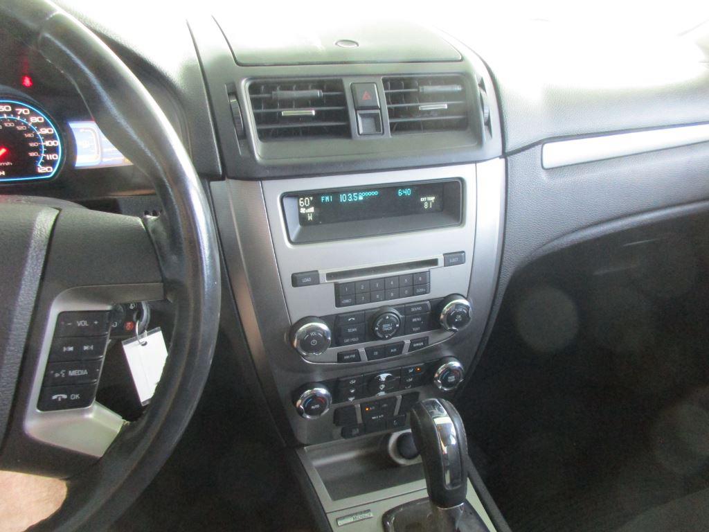 2012 Ford Fusion - $6,900