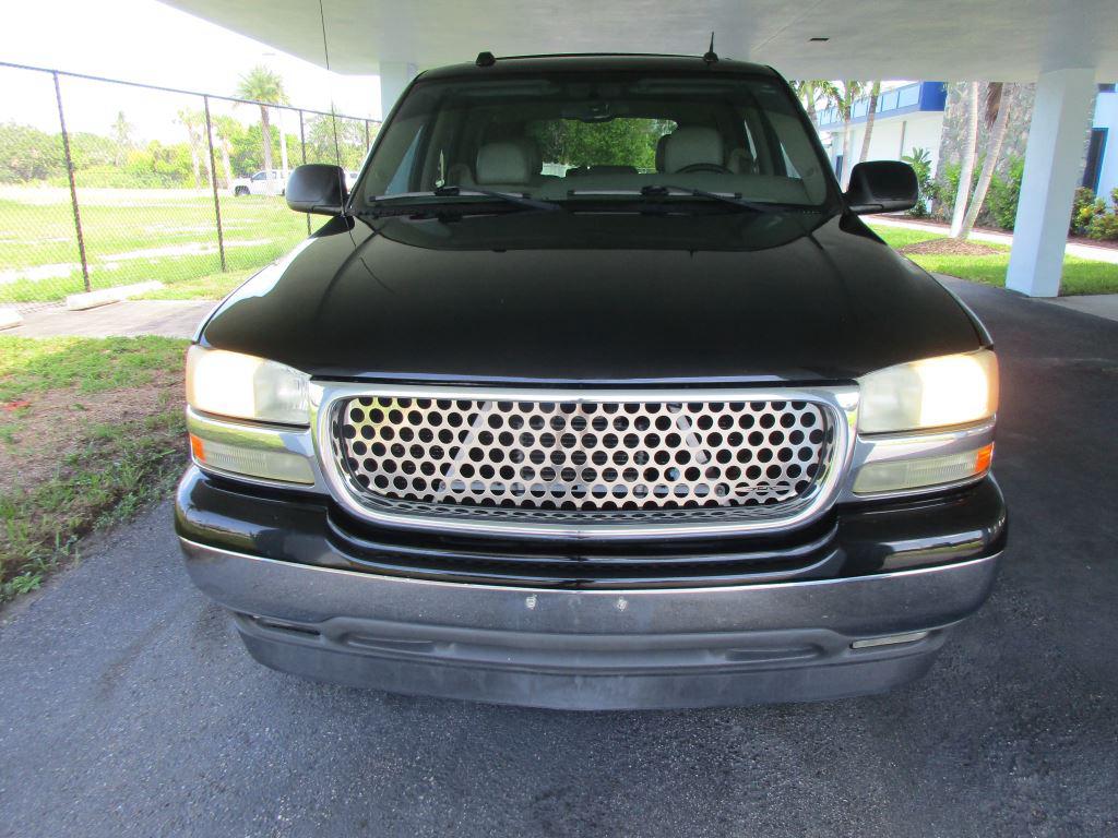 2005 GMC Yukon - $6,900