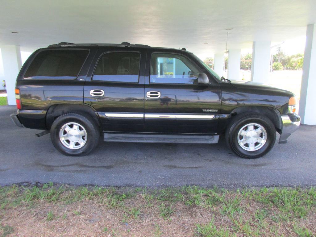 2005 GMC Yukon - $6,900