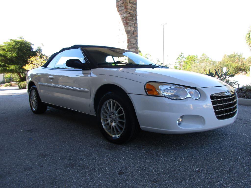 2004 Chrysler Sebring - $3,900