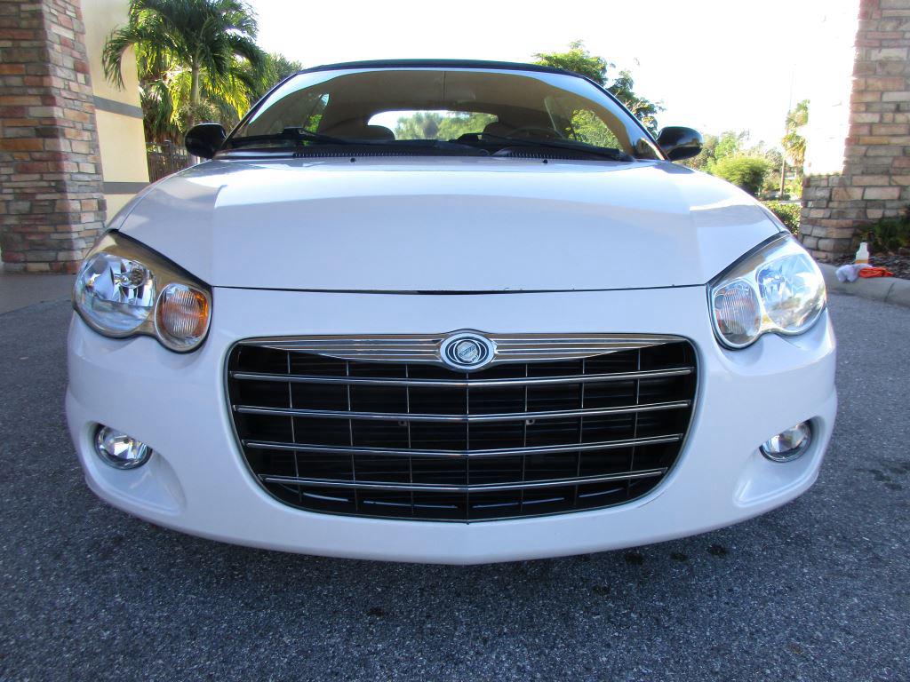 2004 Chrysler Sebring - $3,900
