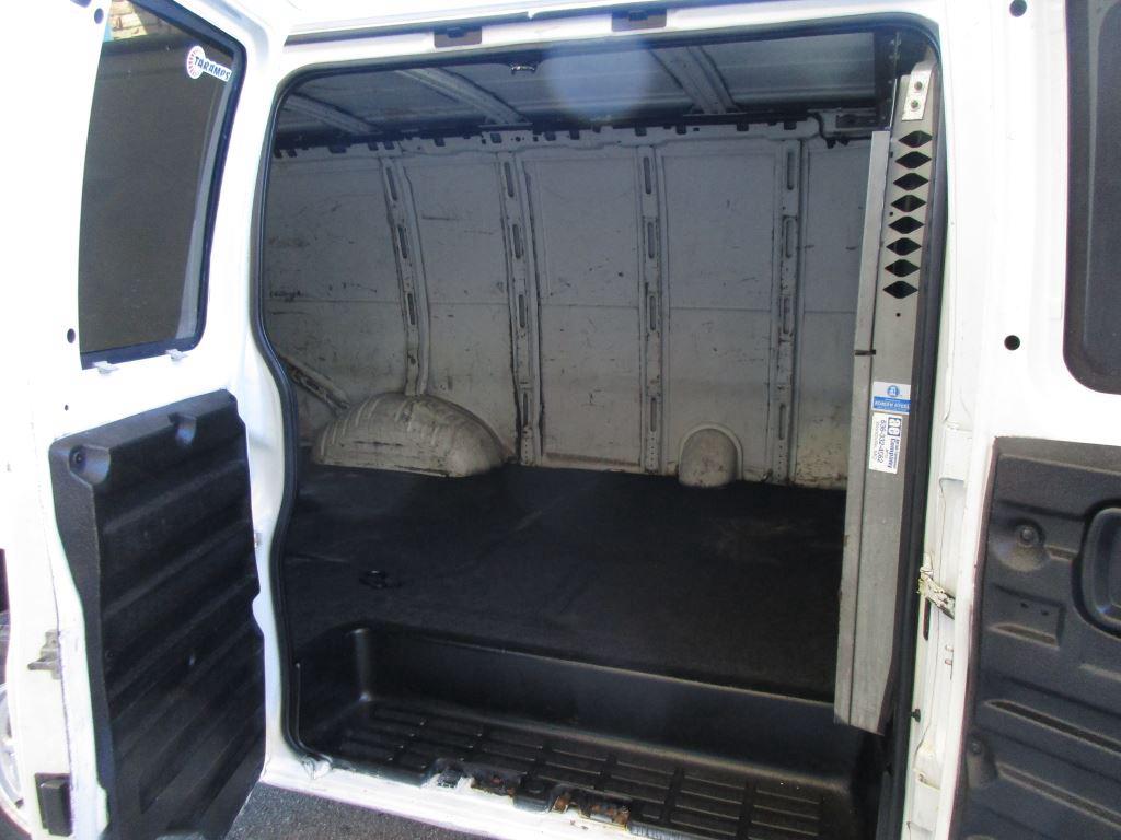 2008 Chevrolet Express - $8,900