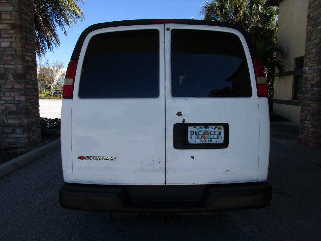 2008 Chevrolet Express - $8,900