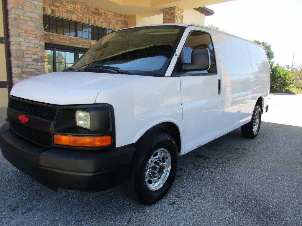 2008 Chevrolet Express - $8,900