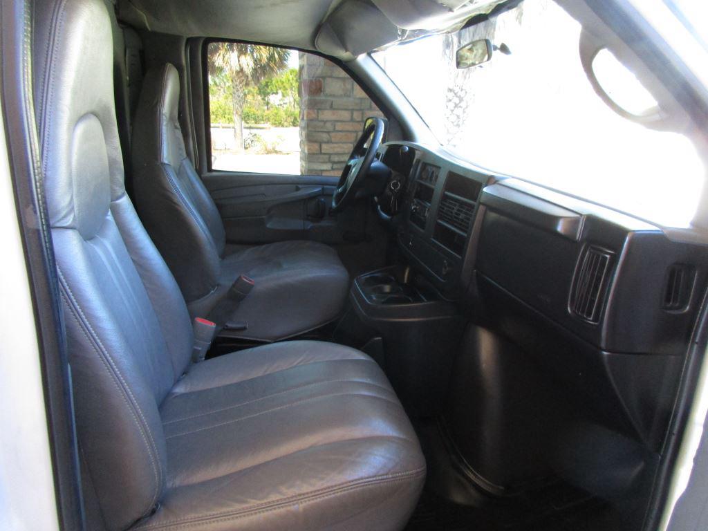 2008 Chevrolet Express - $8,900