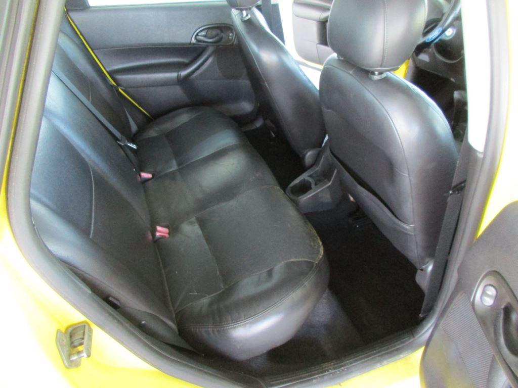 2005 Ford Focus - $3,900