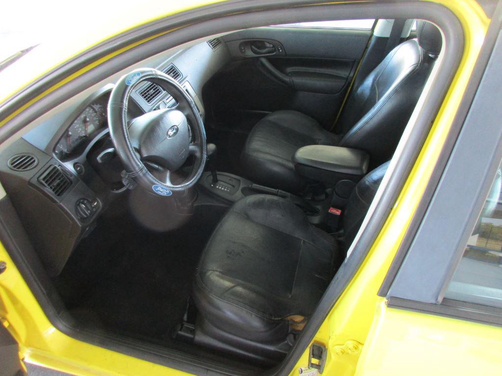 2005 Ford Focus - $3,900