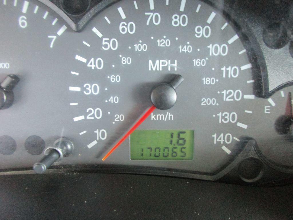 2005 Ford Focus - $3,900