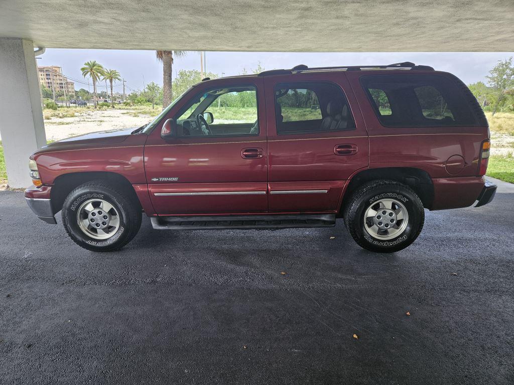 2003 Chevrolet Tahoe photo