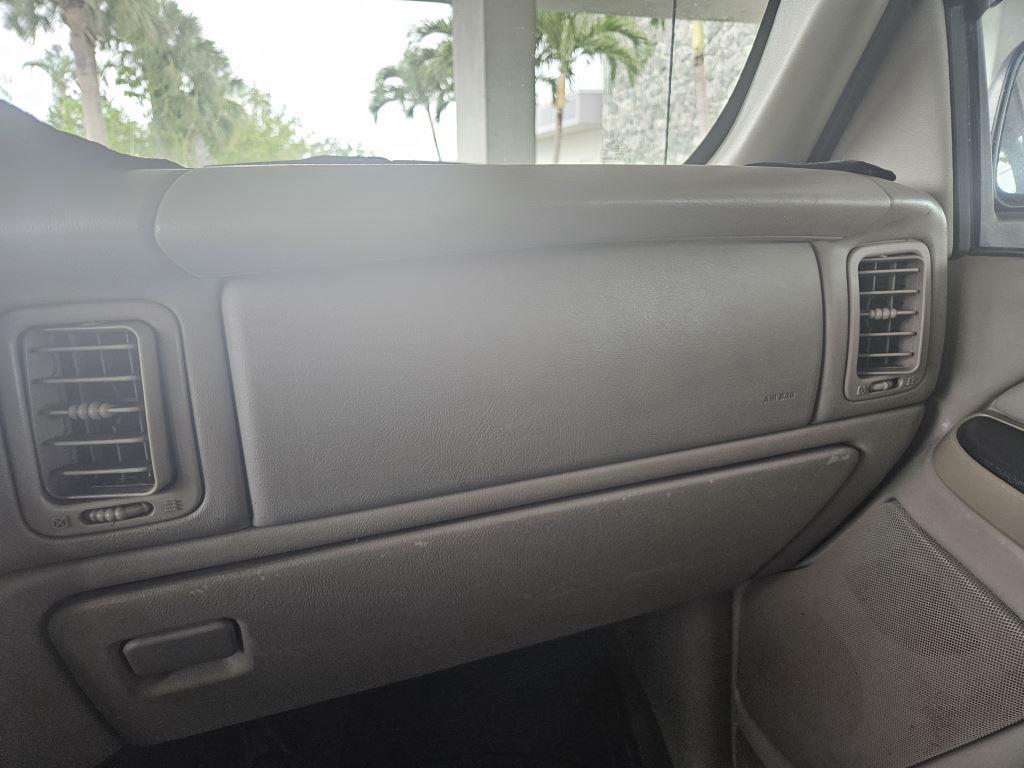 2004 Chevrolet Silverado 1500 Work Truck photo