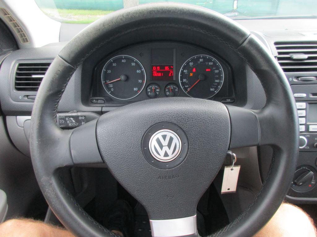 2008 Volkswagen Jetta - $5,900