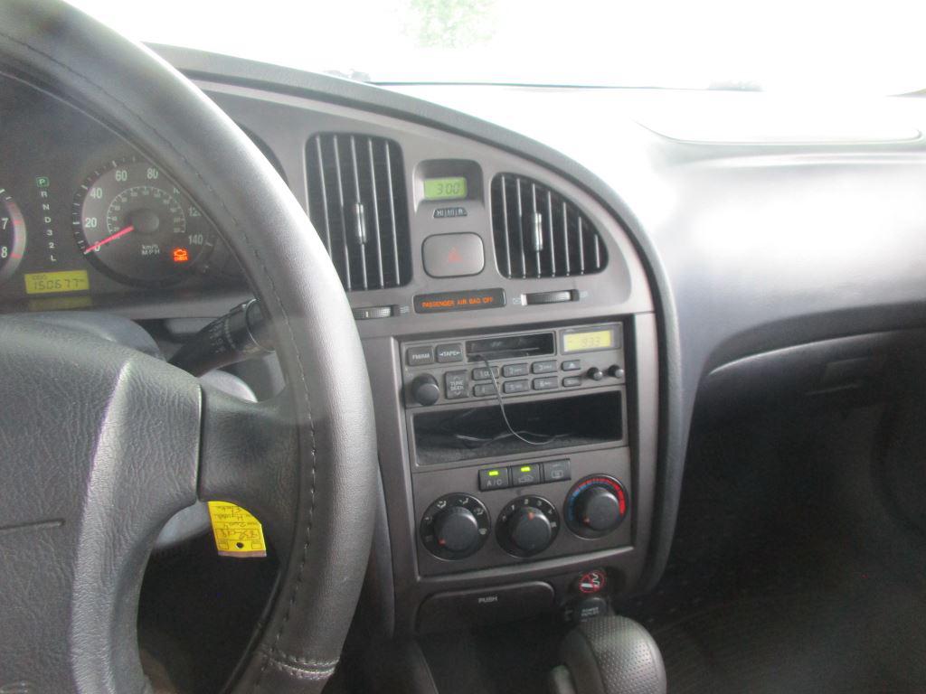 2004 Hyundai Elantra - $4,900
