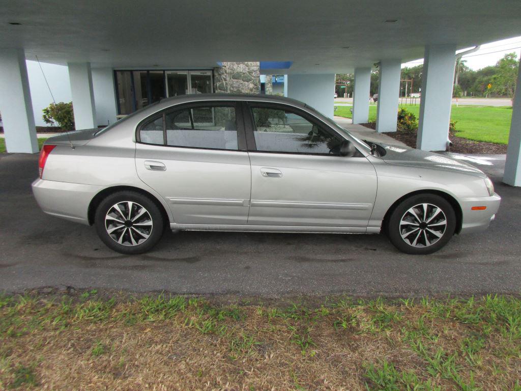 2004 Hyundai Elantra - $4,900