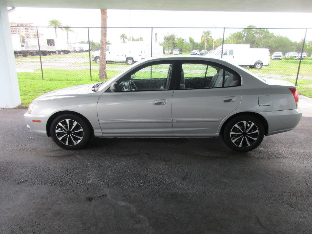 2004 Hyundai Elantra - $4,900