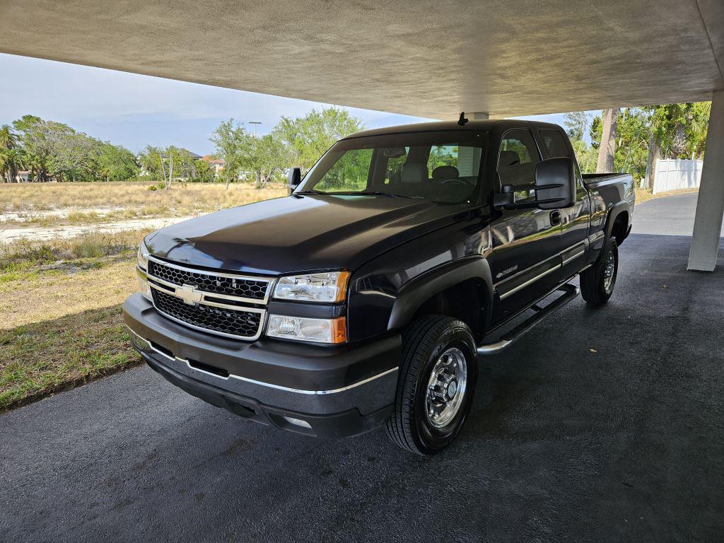 2006 Chevrolet RSX Work Truck photo